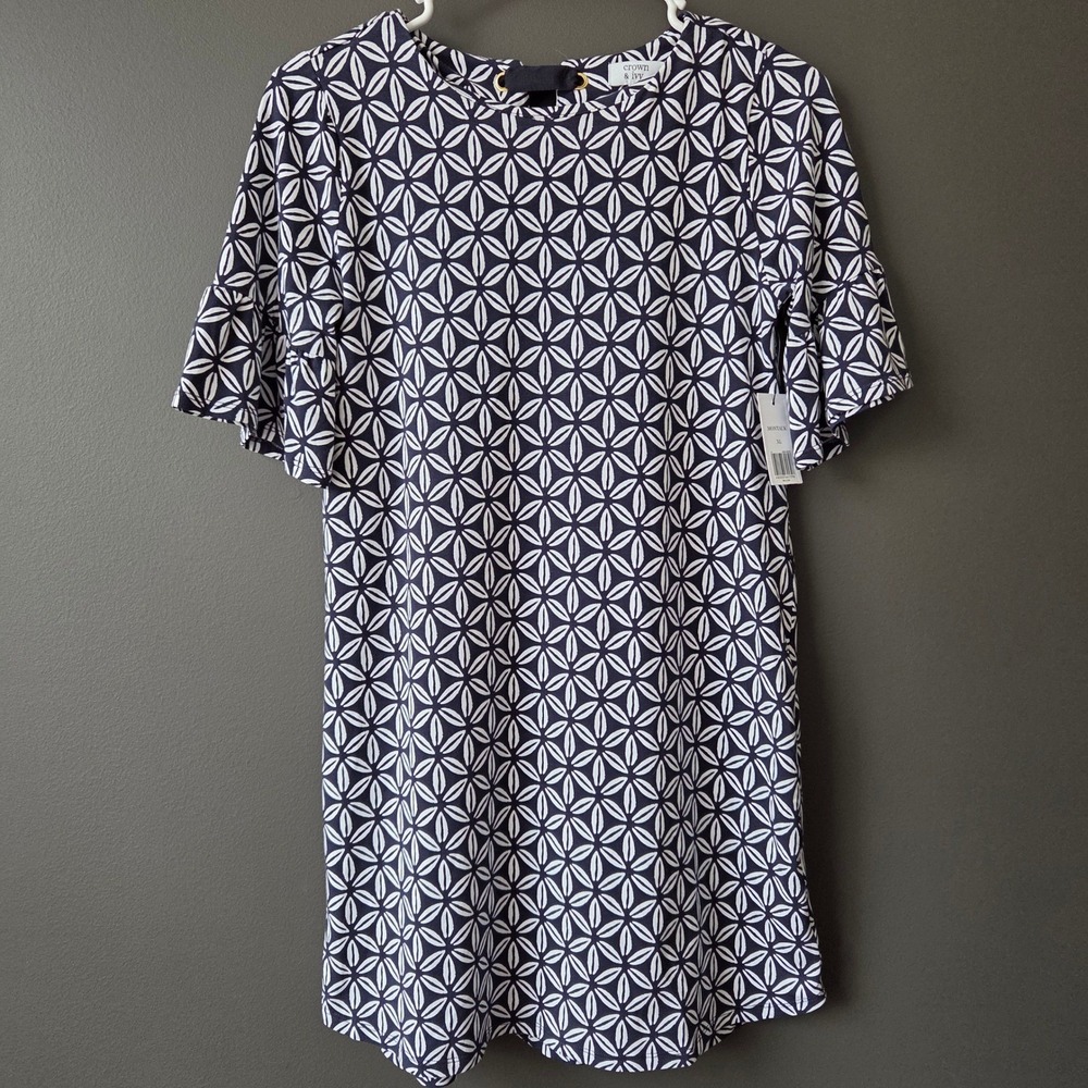 NEW Crown & Ivy Montauk Shift Dress XL Navy White Geometric Bell Sleeve NWT